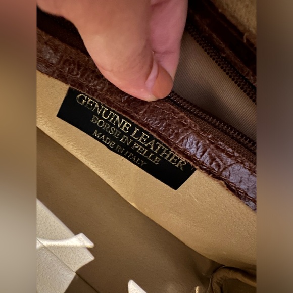 Vintage Italian leather 1950 bag - Picture 7 of 9